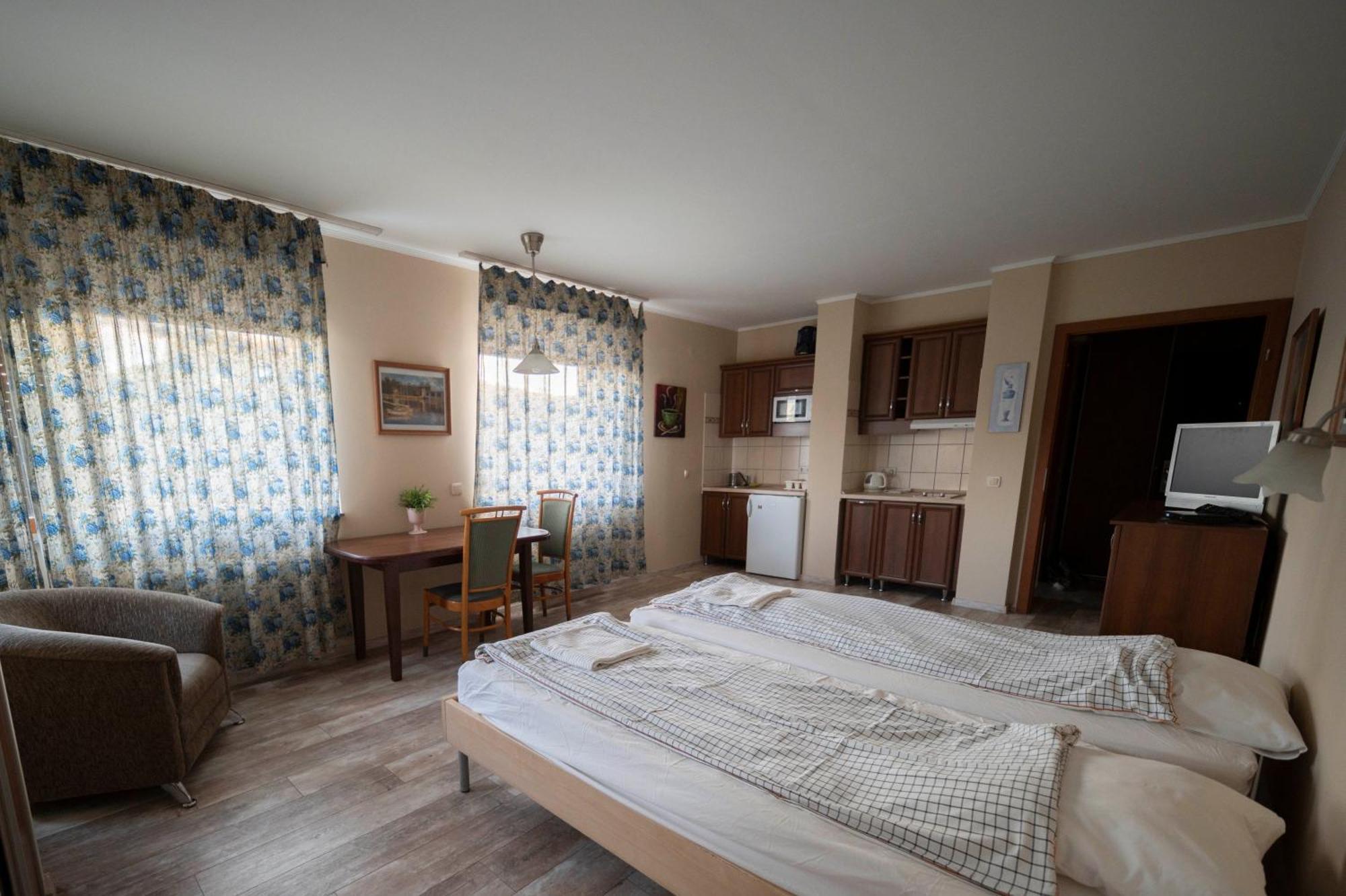 Carolina Apartman Budapest Extérieur photo